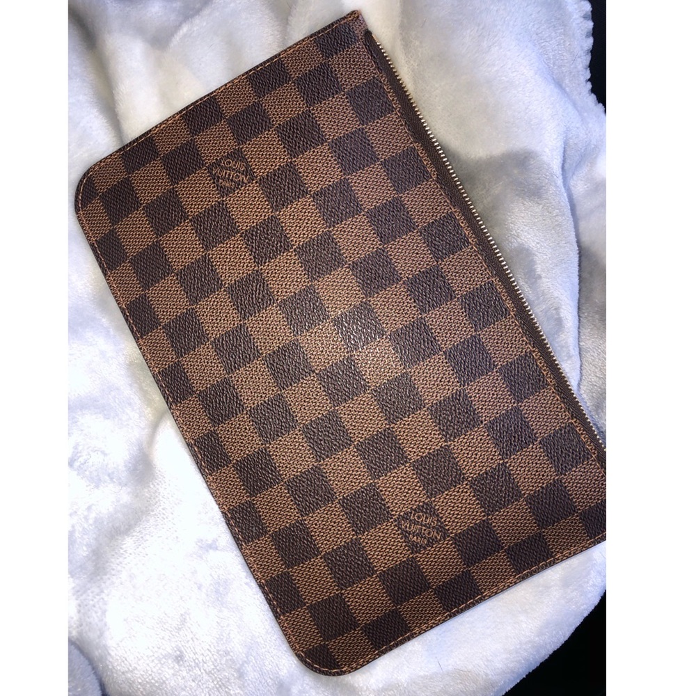 Louis Vuitton Clutch/Pouch